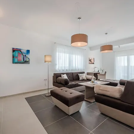 Stylish With Private Pool And Terrace Вилла *