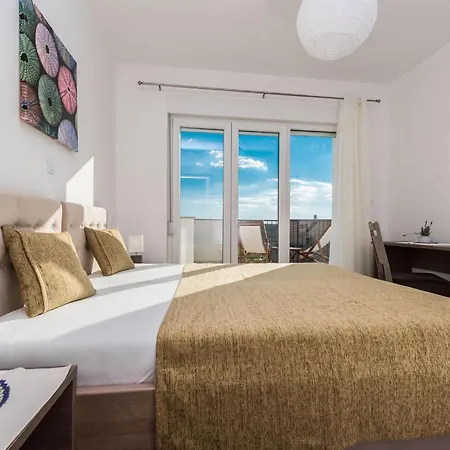 Stylish With Private Pool And Terrace Вилла Сукошан